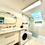 New Sunny 3-room With A Terrace Ljubljana