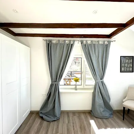 דירה New Sunny 3-room With Parking And Air Conditioning
