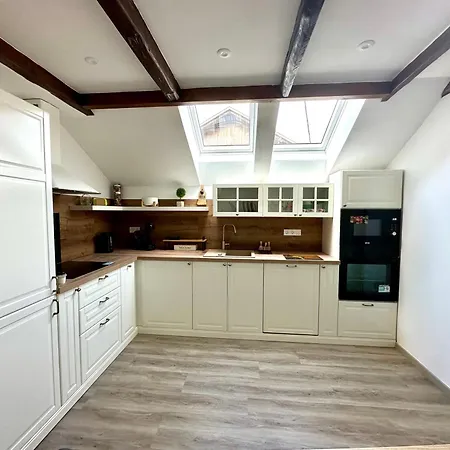 Sunny 3-room With A Terrace Appartamento Lubiana