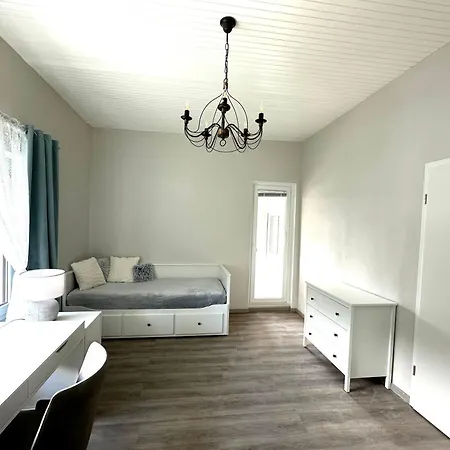 New Sunny 3-room With A Terrace *