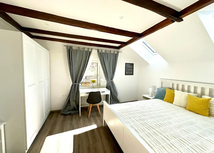 公寓 Sunny 3-room With A Terrace