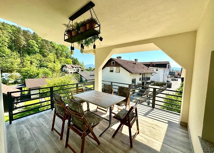 Sunny 3-room With A Terrace *